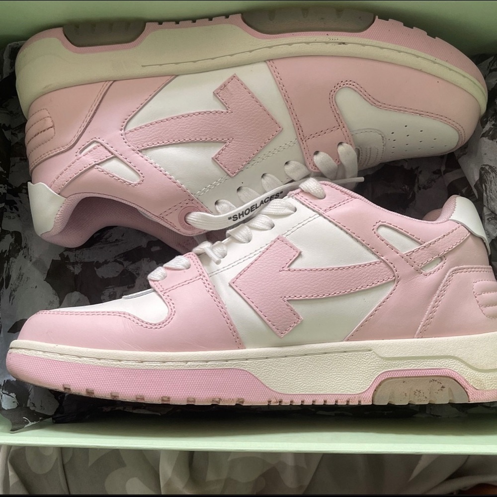 Off white Out Of Office ‘pink white’